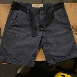 Aeropostale men’s shorts 34 waist with belt